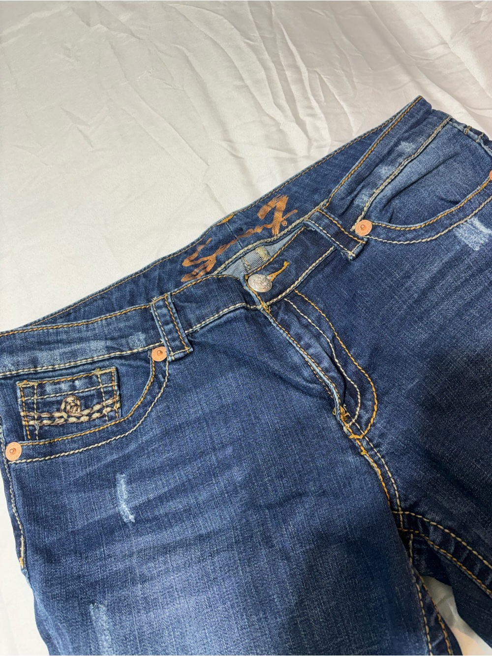 Seven7 Women's Blue Bootcut Jeans with Embroidered Back Pockets - Picture 2 of 8